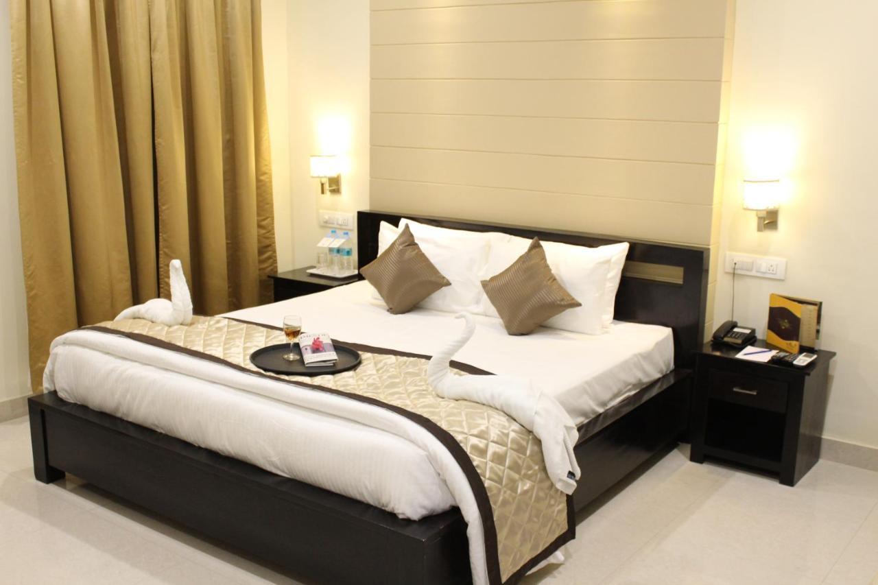 Silicon Suites Bangalore Eksteriør bilde