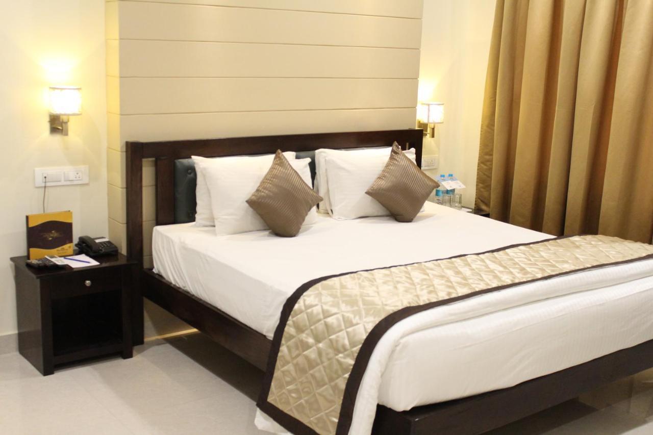 Silicon Suites Bangalore Eksteriør bilde